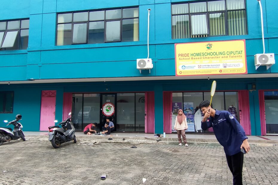 PRIDE HOMESCHOOLING CIPUTAT BINTARO JAKARTA INDONESIA MINAT BAKAT CLASS MEETING SPORT KREATIFITAS